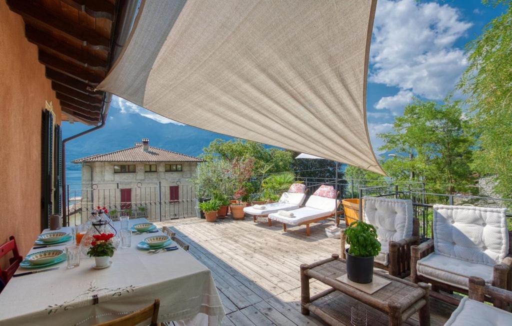 My Holiday- Lake House La Gemma Gera Lario Exterior photo